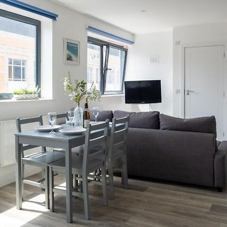Modern One Bedroom Apartment In Town Centre & 4 Min To The Beach Bournemouth Luaran gambar