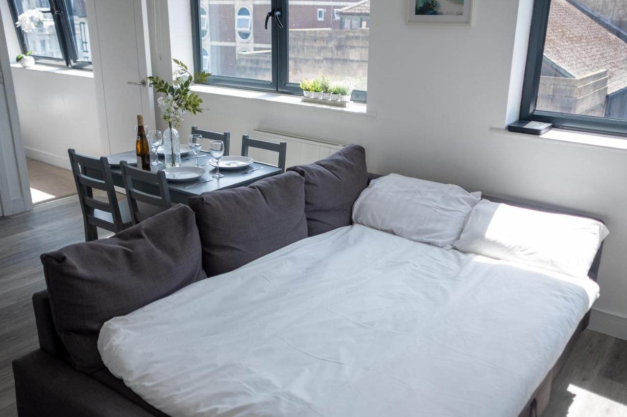 Modern One Bedroom Apartment In Town Centre & 4 Min To The Beach Bournemouth Luaran gambar